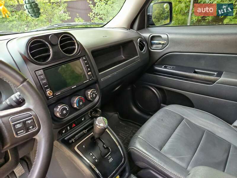 Внедорожник / Кроссовер Jeep Patriot 2015 в Полтаве