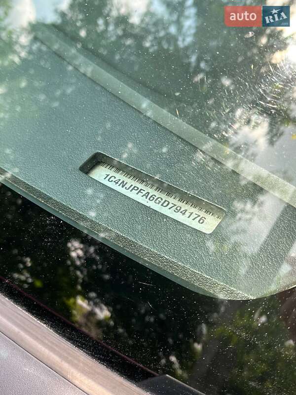 Позашляховик / Кросовер Jeep Patriot 2016 в Борисполі