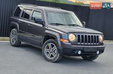 Внедорожник / Кроссовер Jeep Patriot 2015 в 