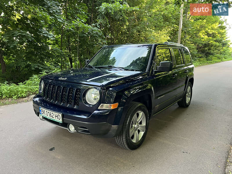 Внедорожник / Кроссовер Jeep Patriot 2016 в Житомире