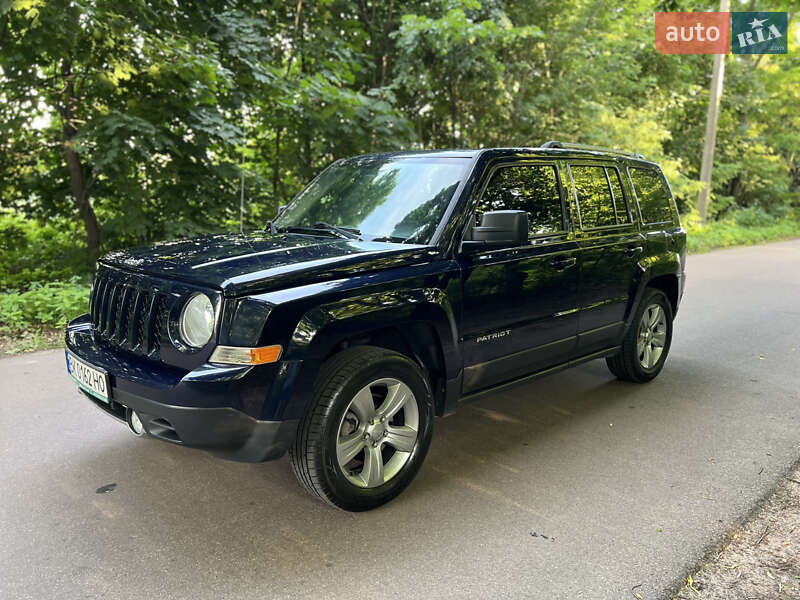 Внедорожник / Кроссовер Jeep Patriot 2016 в Житомире