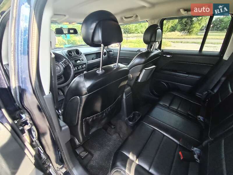 Позашляховик / Кросовер Jeep Patriot 2013 в Каневі