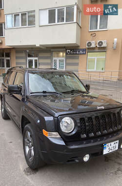 Внедорожник / Кроссовер Jeep Patriot 2014 в Киеве