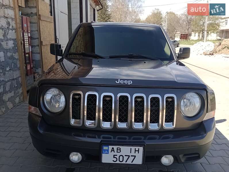 Внедорожник / Кроссовер Jeep Patriot 2014 в Виннице