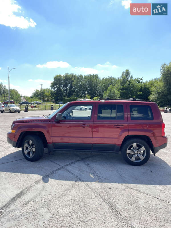 Позашляховик / Кросовер Jeep Patriot 2014 в Києві