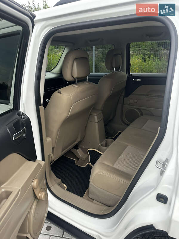 Внедорожник / Кроссовер Jeep Patriot 2013 в Казатине