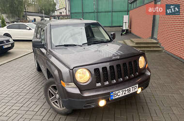 Внедорожник / Кроссовер Jeep Patriot 2015 в Львове