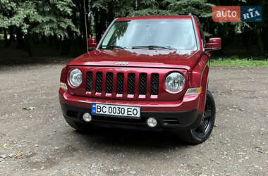 Внедорожник / Кроссовер Jeep Patriot 2015 в Львове