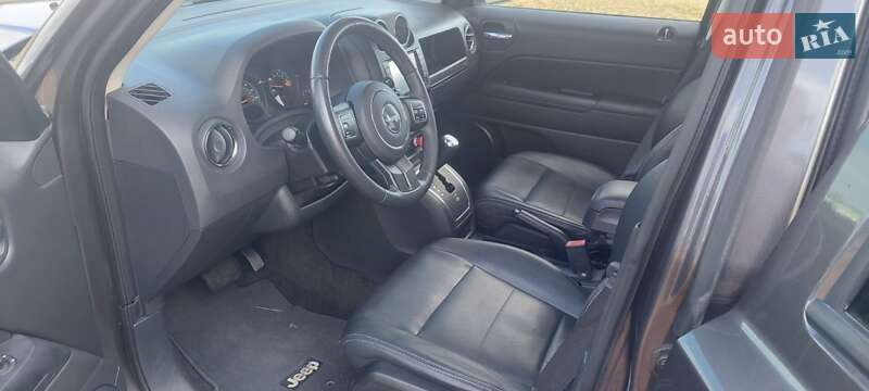 Внедорожник / Кроссовер Jeep Patriot 2016 в Виннице