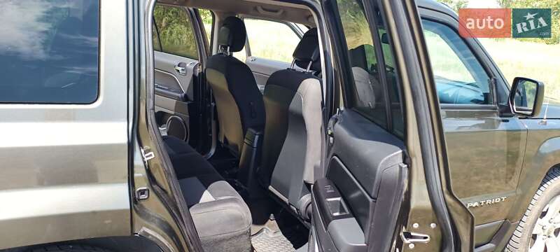 Внедорожник / Кроссовер Jeep Patriot 2015 в Днепре