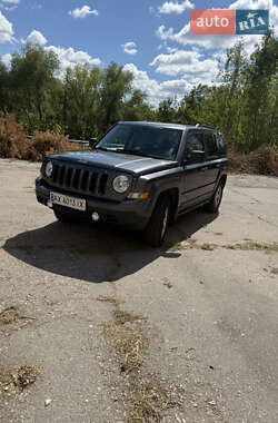 Внедорожник / Кроссовер Jeep Patriot 2016 в Харькове
