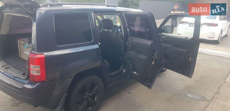 Позашляховик / Кросовер Jeep Patriot 2015 в Харкові