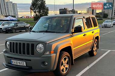Позашляховик / Кросовер Jeep Patriot 2007 в Києві