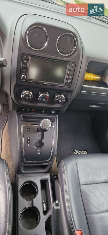 Внедорожник / Кроссовер Jeep Patriot 2016 в Хмельницком