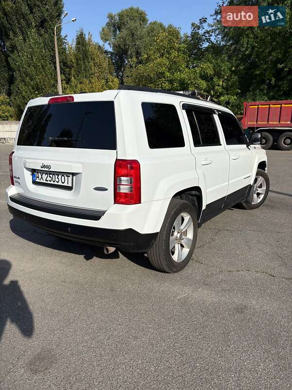 Внедорожник / Кроссовер Jeep Patriot 2015 в Киеве фото 4 Внедорожник / Кроссовер Jeep Patriot 2015 в Киеве
