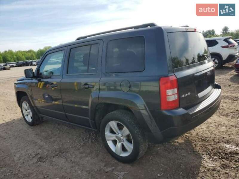 Позашляховик / Кросовер Jeep Patriot 2013 в Жовкві