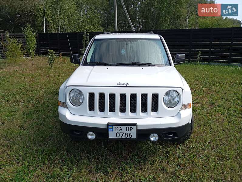 Позашляховик / Кросовер Jeep Patriot 2014 в Бородянці