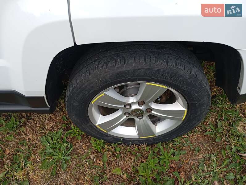 Позашляховик / Кросовер Jeep Patriot 2014 в Бородянці