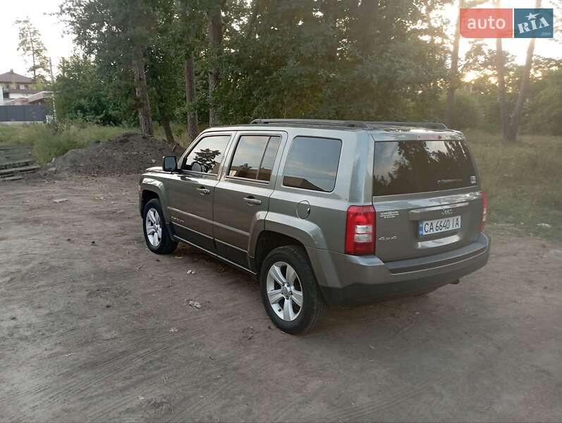 Позашляховик / Кросовер Jeep Patriot 2013 в Черкасах