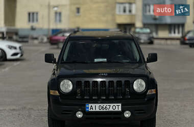 Позашляховик / Кросовер Jeep Patriot 2011 в Києві