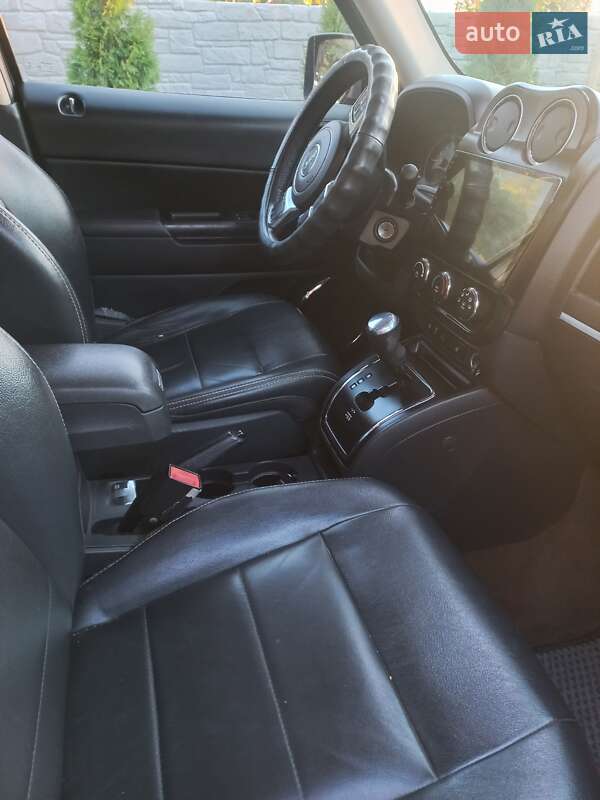 Внедорожник / Кроссовер Jeep Patriot 2015 в Доброславе