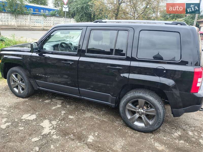 Позашляховик / Кросовер Jeep Patriot 2016 в Івано-Франківську фото 4 Позашляховик / Кросовер Jeep Patriot 2016 в Івано-Франківську