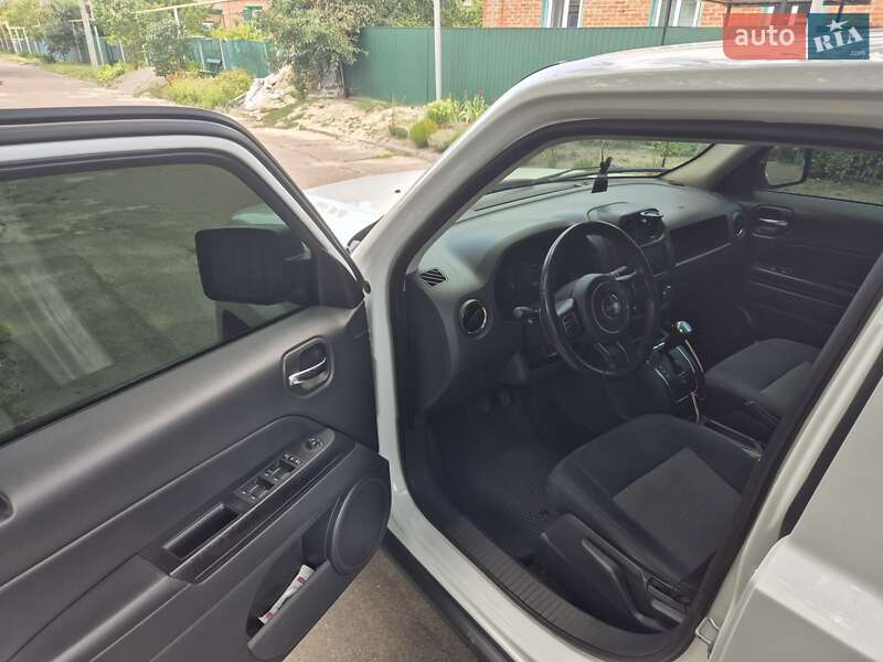 Позашляховик / Кросовер Jeep Patriot 2015 в Черкасах