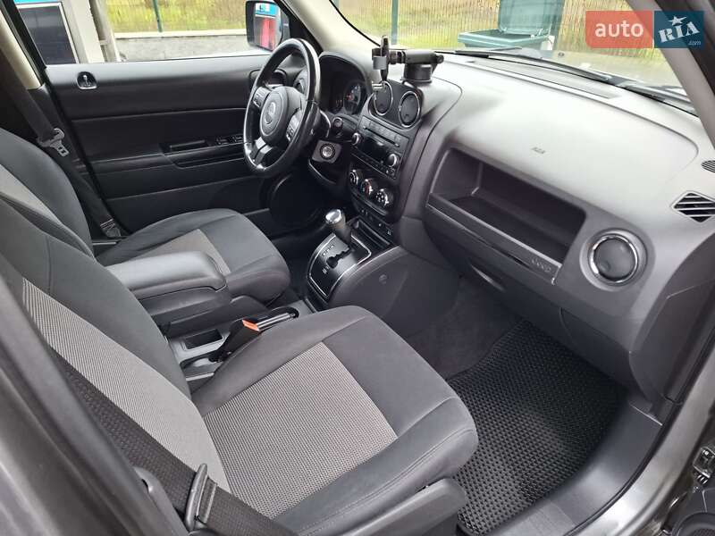 Внедорожник / Кроссовер Jeep Patriot 2012 в Киеве фото 7 Внедорожник / Кроссовер Jeep Patriot 2012 в Киеве