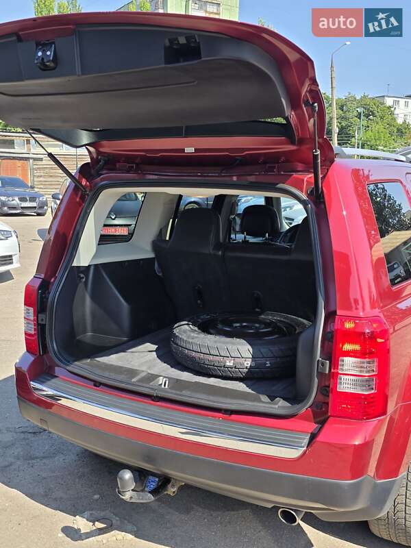 Позашляховик / Кросовер Jeep Patriot 2015 в Запоріжжі фото 16 Позашляховик / Кросовер Jeep Patriot 2015 в Запоріжжі