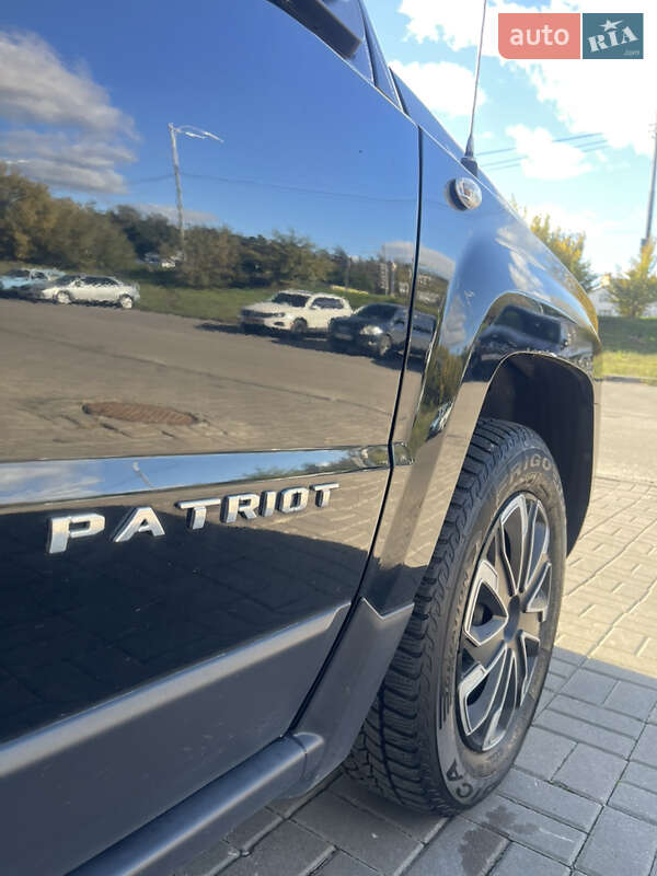 Позашляховик / Кросовер Jeep Patriot 2013 в Києві