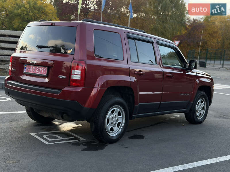 Позашляховик / Кросовер Jeep Patriot 2014 в Лубнах