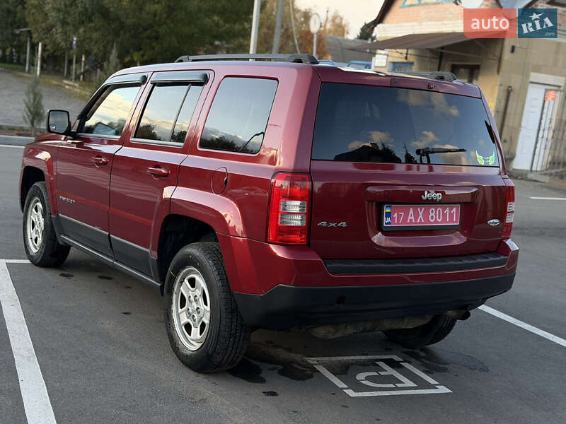 Позашляховик / Кросовер Jeep Patriot 2014 в Лубнах