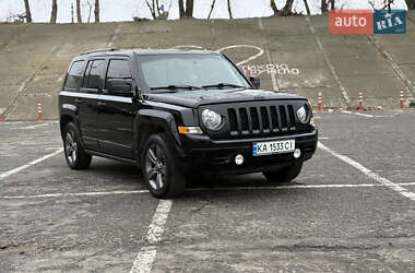 Внедорожник / Кроссовер Jeep Patriot 2015 в 