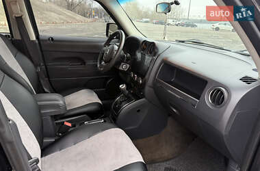 Внедорожник / Кроссовер Jeep Patriot 2015 в 