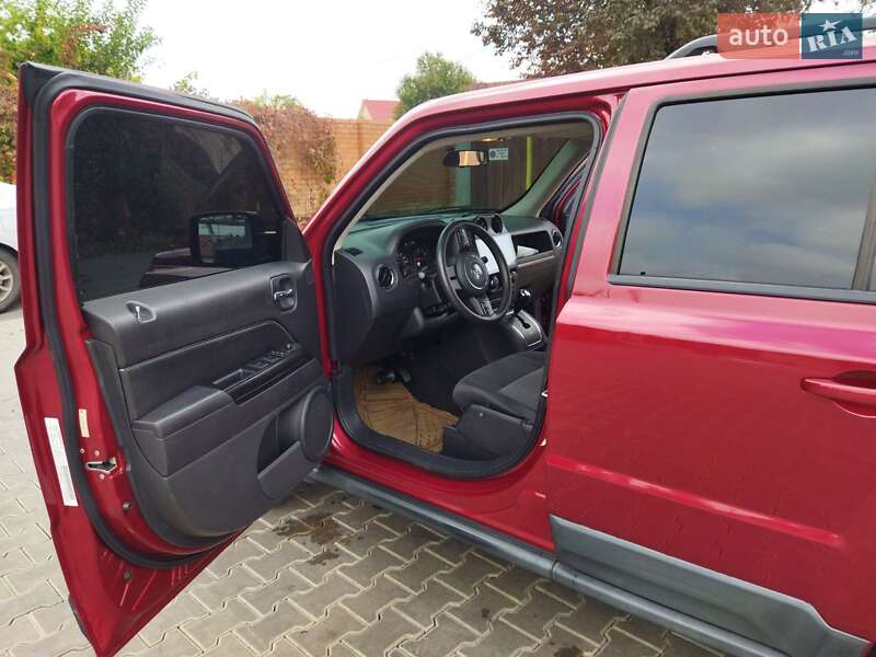 Внедорожник / Кроссовер Jeep Patriot 2011 в Одессе