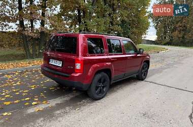 Позашляховик / Кросовер Jeep Patriot 2015 в  фото 3 Позашляховик / Кросовер Jeep Patriot 2015 в