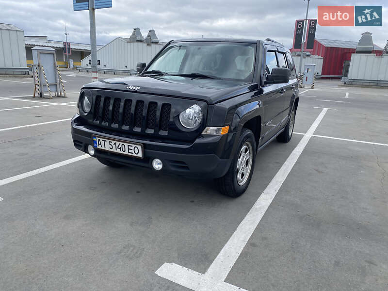 Позашляховик / Кросовер Jeep Patriot 2015 в Києві