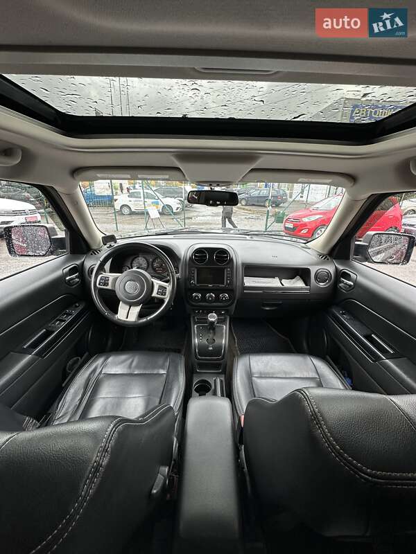 Внедорожник / Кроссовер Jeep Patriot 2016 в Сумах