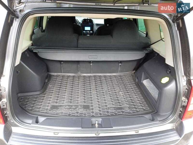 Позашляховик / Кросовер Jeep Patriot 2015 в Жашківу