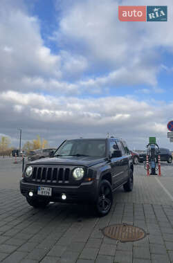Внедорожник / Кроссовер Jeep Patriot 2016 в Ровно