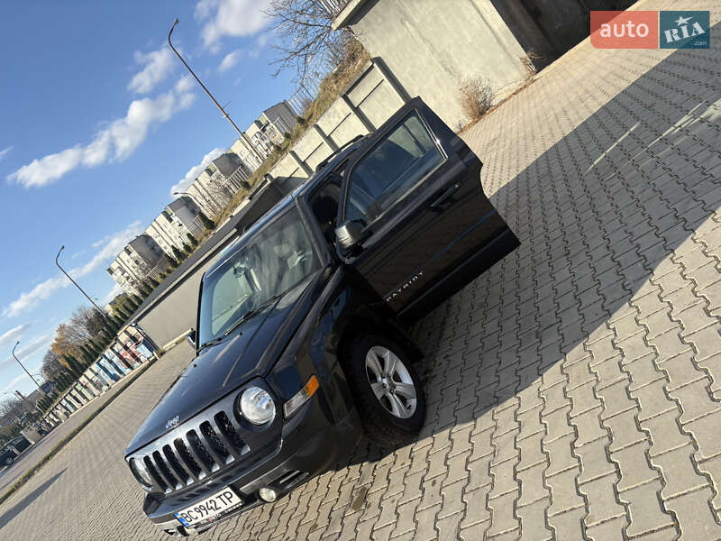 Внедорожник / Кроссовер Jeep Patriot 2013 в Бориславе