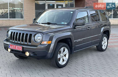 Внедорожник / Кроссовер Jeep Patriot 2015 в Житомире
