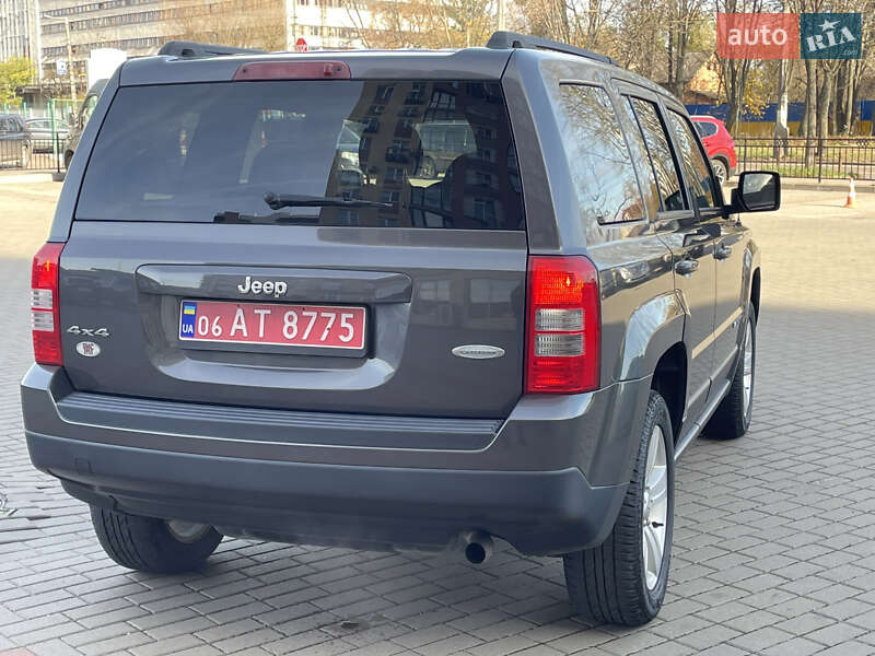 Внедорожник / Кроссовер Jeep Patriot 2015 в Житомире
