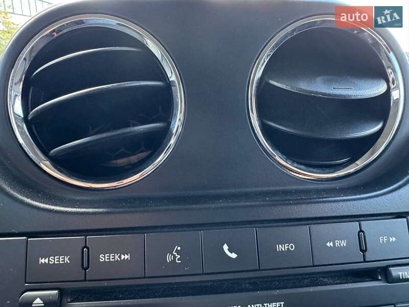 Внедорожник / Кроссовер Jeep Patriot 2015 в Киеве фото 20 Внедорожник / Кроссовер Jeep Patriot 2015 в Киеве