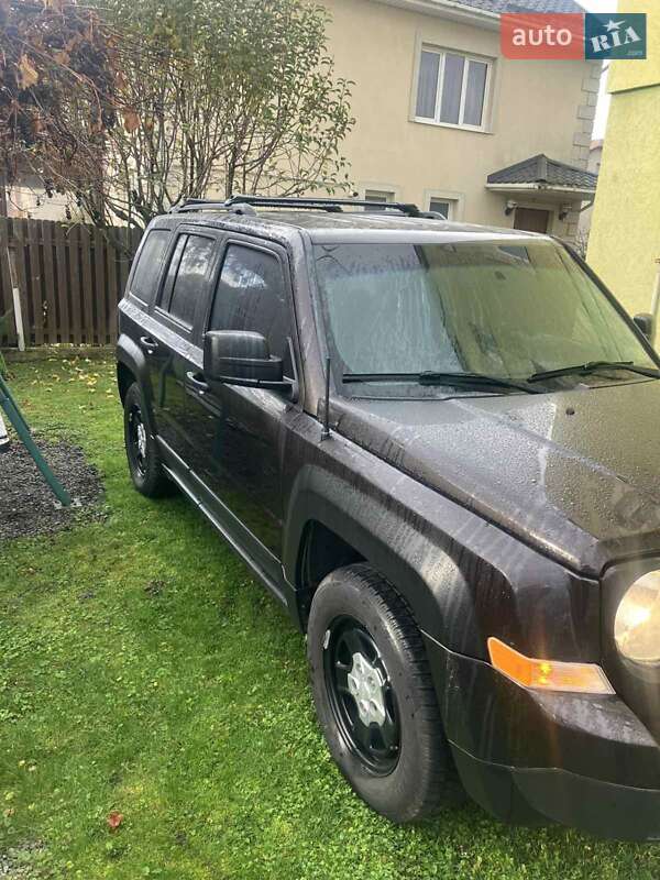 Позашляховик / Кросовер Jeep Patriot 2014 в Калуші