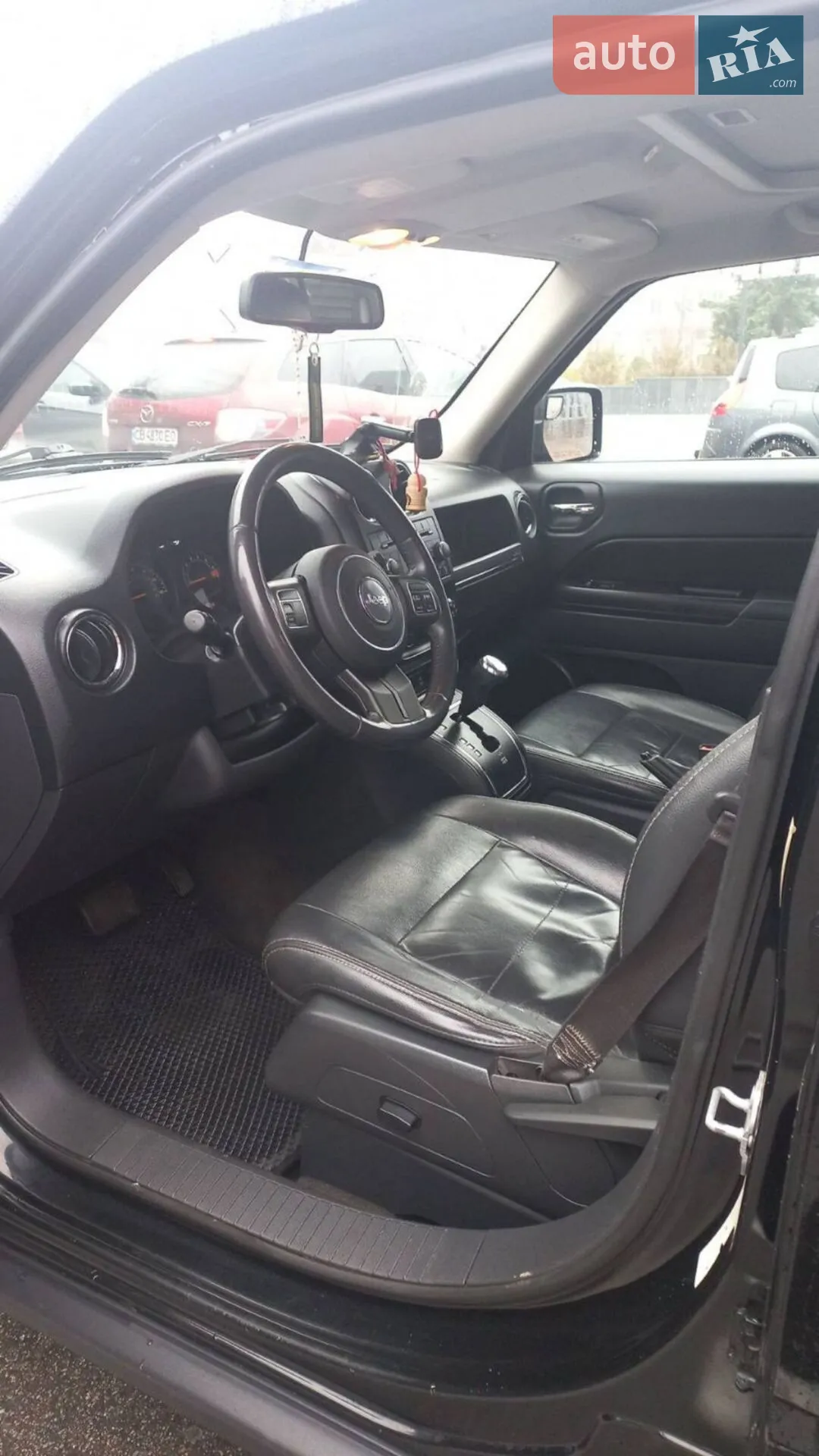 2014 Jeep Liberty (Patriot) - мініатюра 8