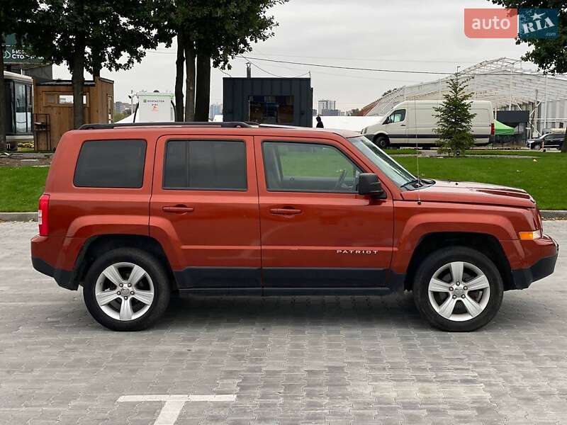 Внедорожник / Кроссовер Jeep Patriot 2012 в Киеве