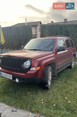 Позашляховик / Кросовер Jeep Patriot 2015 в Києві