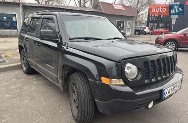 Внедорожник / Кроссовер Jeep Patriot 2016 в Киеве