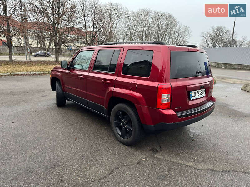 Внедорожник / Кроссовер Jeep Patriot 2015 в Киеве